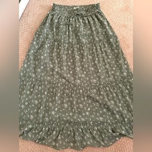 Madewell, sea green floral maxi skirt.